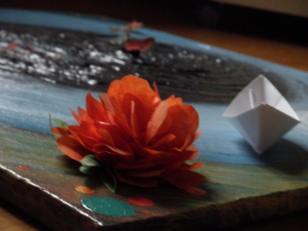 Ausschnitt aus "Eye sea" Acryl auf Leinwand mit aufgenähten Papierelementen 60 x 70, 2011